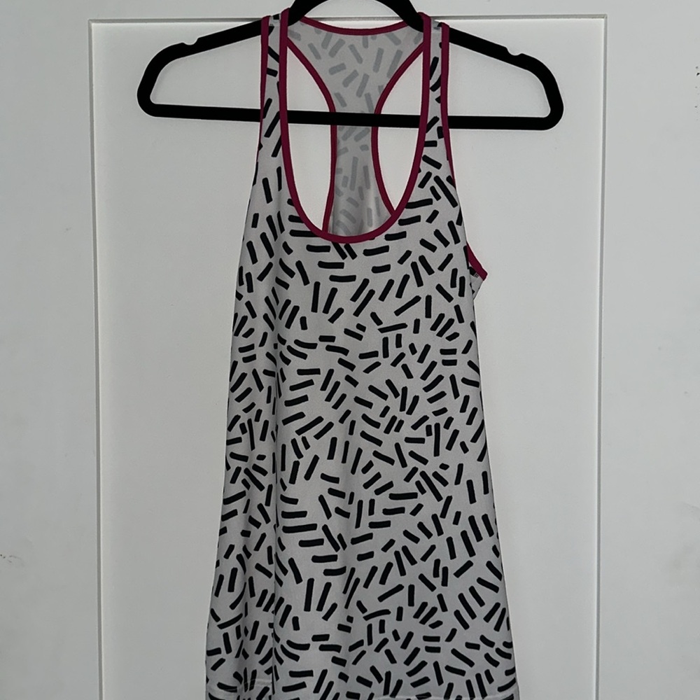 Lululemon Special Edition 2015 Seawheeze Cool Racerback